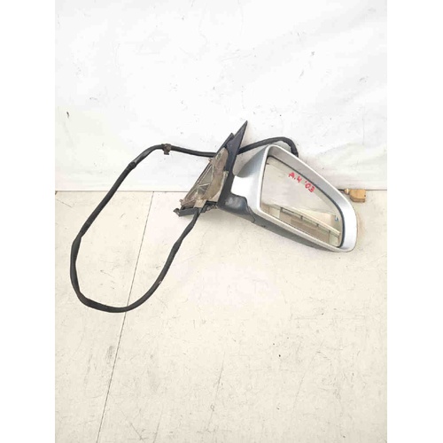 Specchietto Retrovisore Destro AUDI A4 Avant (8E) (00>04) del 2000 - 2004