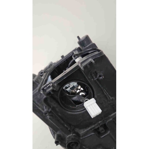 Faro Anteriore Sinistro AUDI A1 Serie (8XK) (14>18) del 2014 - 2018