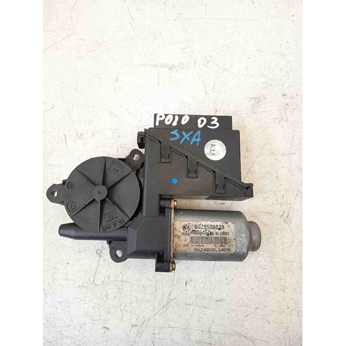 Motorino Alzavetro Anteriore Sinistro VOLKSWAGEN Polo 4° Serie del 2001 - 2009