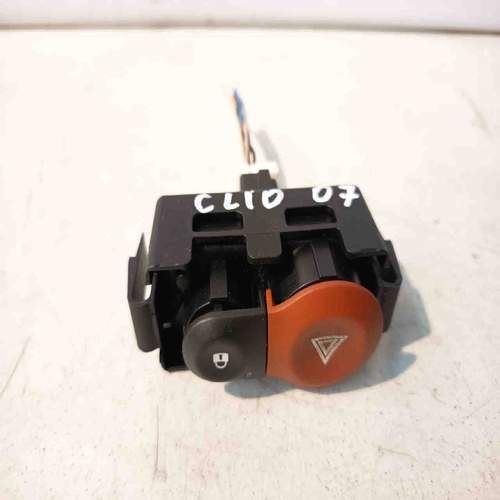 Pulsante Quattro 4 frecce RENAULT Clio Serie (04>08) del 2004 - 2008
