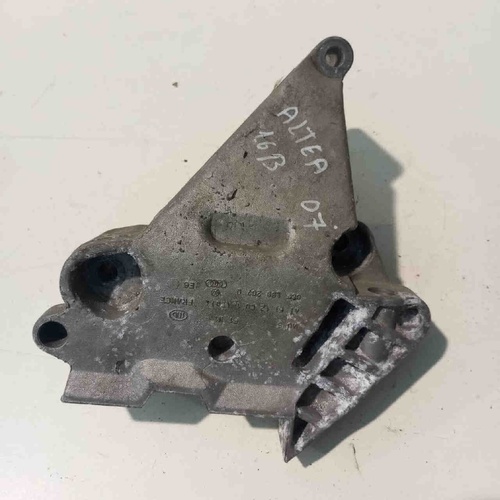 Supporti Motore SEAT Altea Berlina del 2004